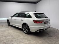 Używany Audi A4 Advanced 204 KM (150 kW) 2023 Biały Kombi