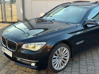Gebraucht BMW 740 Performance 313 PS (230 kW) 2014 Schwarz Limousine