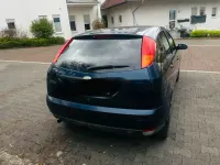 Gebraucht Ford Focus 80 PS (58 kW) 2000 Blau Kombi
