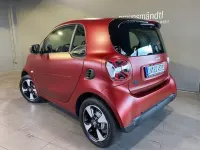Gebraucht Smart ForTwo Electric Drive Passion 60 kW (82 PS) 2023 Bodypanels in carmine red (mat Coupé