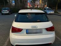 Gebraucht Audi A1 Ambition 86 PS (63 kW) 2011 Weiß Kleinwagen
