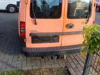 Second-hand Opel Combo 65 CP (47 kW) 2002 Portocaliu Monovolum