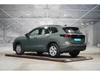 Gebraucht VW Tiguan Basis 150 PS (110 kW) 2025 Cipressinogrün metallic SUV