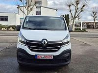 Gebraucht Renault Trafic Komfort 145 PS (106 kW) 2021 Schnie weiß Van / Kleinbus