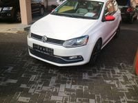 Gebraucht VW Polo Beats 90 PS (66 kW) 2016 Weiß Kleinwagen