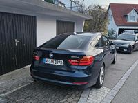 Gebraucht BMW 320 190 PS (139 kW) 2014 Blau Limousine