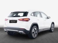 Gebraucht Mercedes GLA200 Advanced 163 PS (119 kW) 2024 Polarweiß SUV