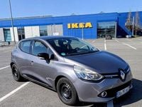 Gebraucht Renault Clio IV Initiale Paris 98 PS (72 kW) 2014 Silber Kleinwagen