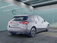 Gebraucht Mercedes A200 Advanced 163 PS (119 kW) 2024 Grau Limousine