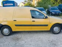 Gebraucht Dacia Logan Ambiance 68 PS (50 kW) 2011 Gelb Pickup