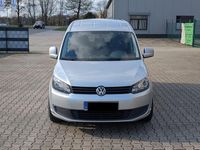 Gebraucht VW Caddy Maxi 102 PS (75 kW) 2012 Silber Van / Kleinbus