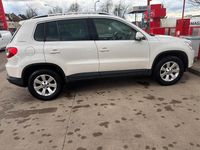 Gebraucht VW Tiguan 150 PS (110 kW) 2010 Weiß SUV