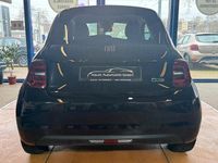 Gebraucht Fiat 500e Action 69 kW (95 PS) 2023 Schwarz Limousine