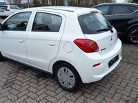 Gebraucht Mitsubishi Space Star Diamant Edition 71 PS (52 kW) 2019 Weiß Kleinwagen