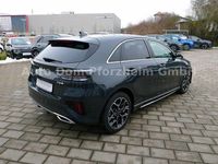 Neu Kia Ceed 140 PS (102 kW) 2026 Grau Kleinwagen