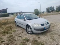 Gebraucht Renault Mégane II 98 PS (72 kW) 2004 Silber Limousine