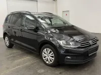 Gebraucht VW Touran Comfortline 122 PS (89 kW) 2023 Schwarz Van / Kleinbus