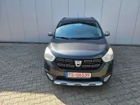 Gebraucht Dacia Lodgy Celebration 116 PS (85 kW) 2017 Grau "comete" Van / Kleinbus