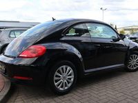 Gebraucht VW Beetle S 105 PS (77 kW) 2014 Schwarz Kleinwagen