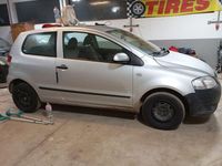 Usata VW Fox 54 CV (39 kW) 2005 Grigio Utilitaria