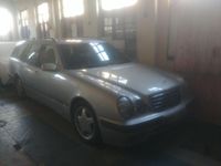 Usata Mercedes E220 143 CV (105 kW) 2000 Station wagon
