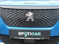 Gebraucht Peugeot 2008 Allure 131 PS (96 kW) 2020 Lackierung vertigoblau SUV
