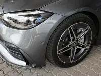 Gebraucht Mercedes C200 AMG 204 PS (150 kW) 2022 Selenitgrau metallic Limousine