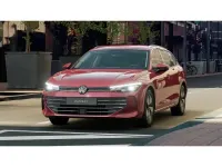 Usado VW Passat Business 150 CV (110 kW) 2025 Rojo Familiar