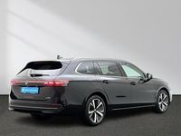 Gebraucht VW Passat Business 150 PS (110 kW) 2024 Grenadillschwarz Kombi