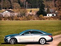 Usata Mercedes E350 231 CV (169 kW) 2009 Grigio Coupé