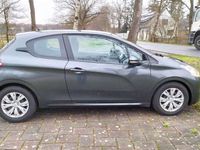 gebraucht Peugeot 208 208e-HDi 92 Stop