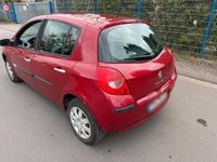Gebraucht Renault Clio II Rip Curl 101 PS (74 kW) 2009 Rot Kleinwagen