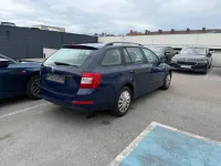 Gebraucht Skoda Octavia Ambition 105 PS (77 kW) 2015 Blau Kombi