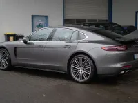 Gebraucht Porsche Panamera 4S 441 PS (324 kW) 2016 Grau Kleinwagen