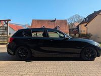 Gebraucht BMW 116 Advantage 109 PS (80 kW) 2015 Schwarz Kleinwagen