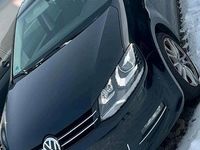 Second-hand VW Sharan 177 CP (130 kW) 2019 Negru Monovolum