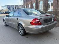 Gebraucht Mercedes E240 Elegance 177 PS (130 kW) 2003 Grau Limousine
