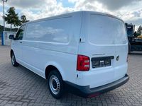 Gebraucht VW Transporter 102 PS (75 kW) 2018 Weiß Van