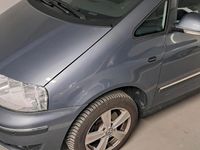 Gebraucht VW Sharan 140 PS (102 kW) 2010 Grau Van / Kleinbus