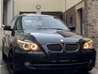 Gebraucht BMW 523 190 PS (139 kW) 2007 Blau Limousine