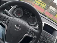 Gebraucht Opel Astra GTC 140 PS (102 kW) 2013 Weiß Coupé