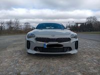 Gebraucht Kia Stinger GT 370 PS (272 kW) 2017 Grau Kleinwagen