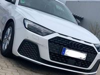 Gebraucht Audi A1 Sportback Ambiente 116 PS (85 kW) 2019 Weiß Kleinwagen