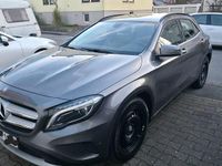 Gebraucht Mercedes GLA200 136 PS (100 kW) 2014 Grau SUV