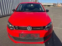 Gebraucht VW Polo Trendline 75 PS (55 kW) 2011 Rot Kleinwagen