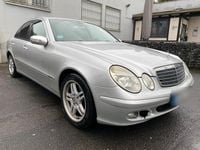 Gebraucht Mercedes E220 150 PS (110 kW) 2005 Silber Limousine