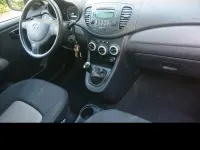 Gebraucht Hyundai i10 67 PS (49 kW) 2009 Rot Kleinwagen