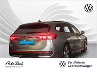 Gebraucht VW Passat R-line 193 PS (141 kW) 2024 Diabasgrau metallic/grenadillschwarz metallic Kombi