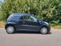 Gebraucht Citroën C1 SELECTION 68 PS (50 kW) 2013 Schwarz Kleinwagen