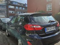 Gebraucht Ford Fiesta Trend 95 PS (69 kW) 2017 Schwarz Limousine